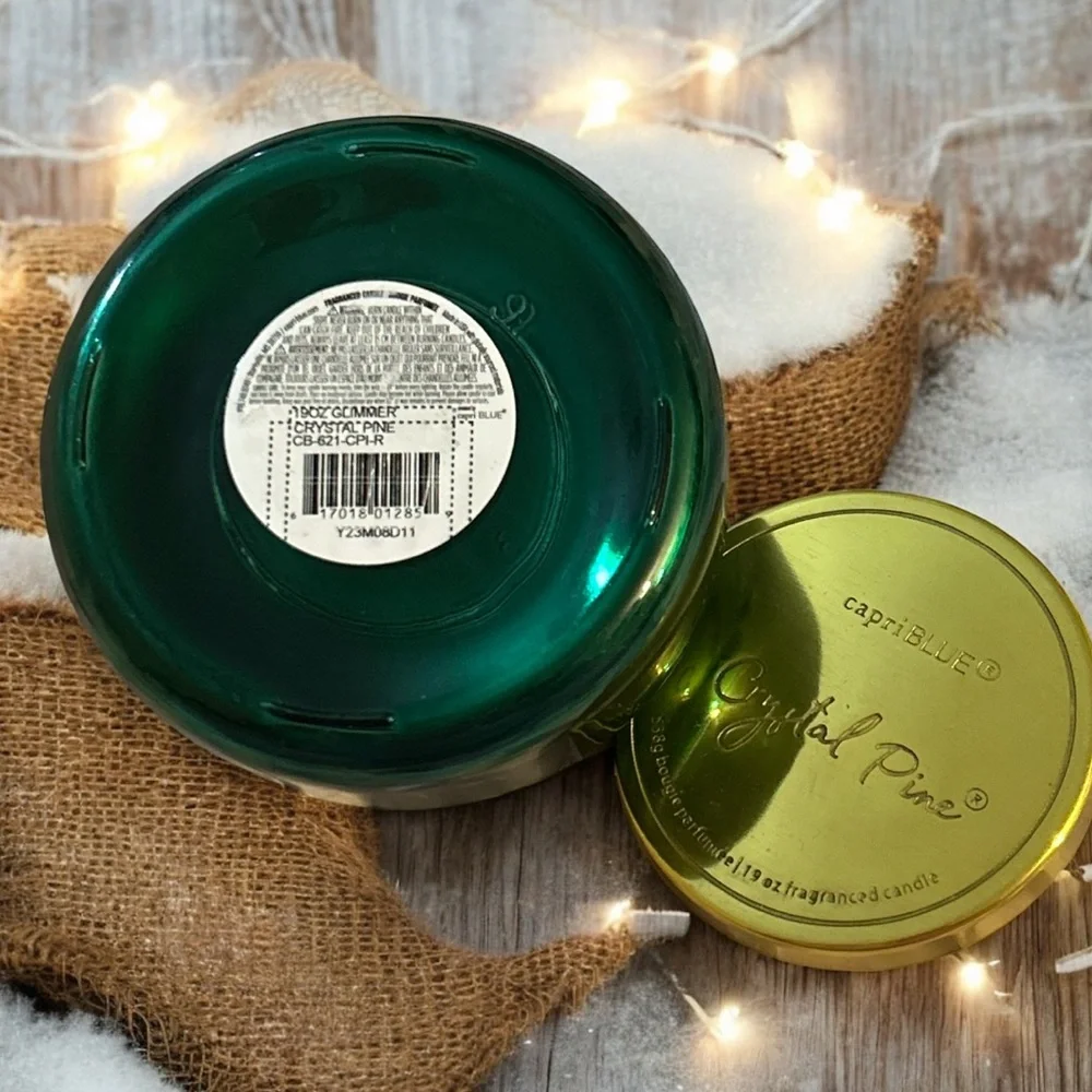 NWT Carpi Blue Crystal Pine Green Signature Candle 19oz